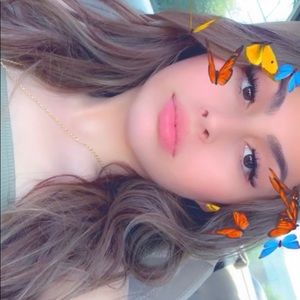 Meet your Posher, Veronica